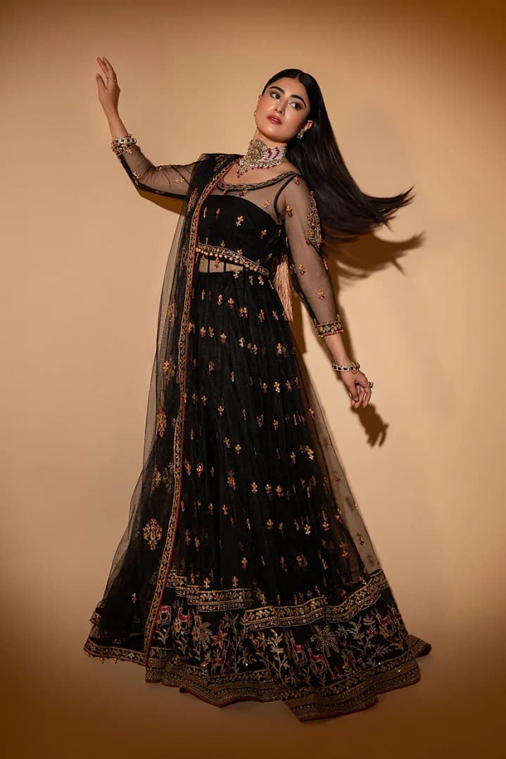 5_bfe44c66-0438-4d2c-9d5b-d0170a30f5d9 Roshna by Hemstitch - Image 1