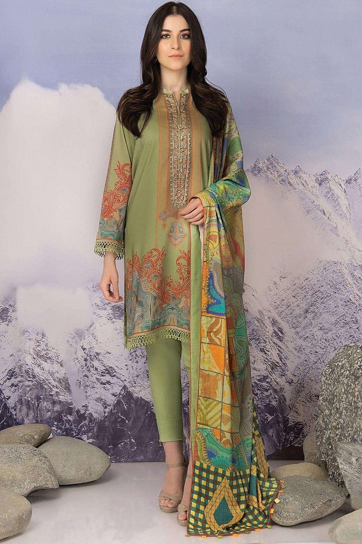 Alkaram Embroidered Viscose Suit Unstitched 2 Piece FW-38- Green- Winter Collection Alkaram Embroidered Viscose Suit Unstitched 2 Piece FW-38- Green- Winter Collection
